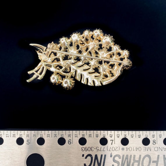 Pearl Brooch Leaf Design, Vintage Coro Pin - image 2