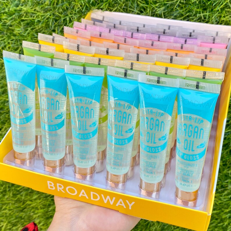 48 pack Box of Broadway VitaLip Gloss ALL FLAVORS par Kiss Etsy
