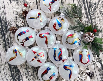 Christmas Ornament, Armenian Bird Letter Ornament, Glittered Inside Ornament, Holiday Gift, Trchnatar, Armenian Alphabet. Personalized Gift
