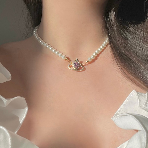 Collar/gargantilla de Saturno rosa con perlas y circonitas hechos a mano, chapado en oro de 18k/viene bellamente envuelto para regalo/hecho a mano/brillante/princesa/real