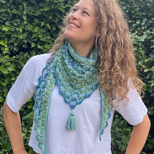 Norwegian Shells Shawl Crochet Pattern - PDF - British & US Terminology