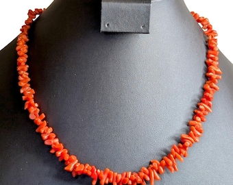 Vintage Graduated Coral Bead 20" Necklace W/ Gold Tone Slide In Clasp