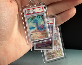 ¡Mini llavero de tarjeta coleccionable personalizada y graduada: Eevee, Charizard, Pikachu y más!