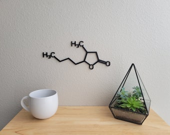 Whiskey Molecule | Whiskey Molecule Wall Decor | Alcohol Molecule Wall Art | Whiskey Molecule Wall Art | Whiskey Lactone | Bourbon Molecule