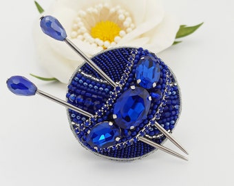 Embroidered Yarn Ball Brooch: Knitting Needles, Gift for Knitters