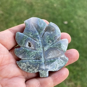 Moss Agate Leaf - Moss Agate Carving - Healing Crystal -Crystal Carving - Moss Agate Healing Crystal