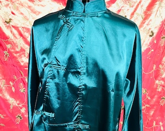 A gorgeous brand new Chinese old-day style silk top
