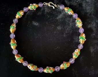 Rare! Gorgeous vintage hand made 18’ necklace