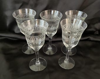 Antique Wine Glasses Pattern Name UNK4260