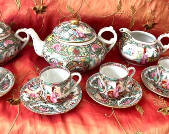 Rare! Antique Chinese rose medallion porcelains tea set