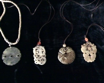 Vintage carved jade pendant necklace