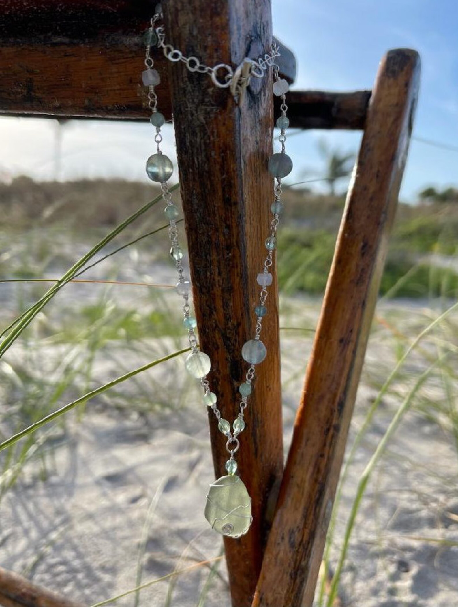 Seafoam grün Maui Meer Glas Fluorit und Mondstein Halskette | Etsy