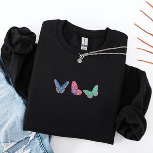 Embroidered vintage Butterfly Sweatshirt, Colorful Butterfly Tshirt Embroidered, Spring Sweatshirt, Summer Tshirt, Gift for Mom Gift for Her