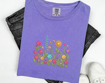 Floral Shirt Women Comfort Colors Wildflower Tshirt Embroidered Shirt Floral Crewneck
