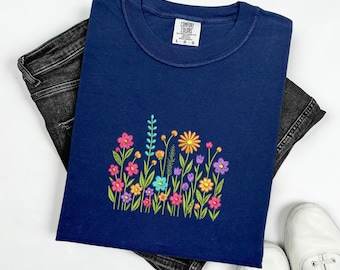 Floral Shirt Women Comfort Colors Wildflower Tshirt Embroidered Shirt Floral Crewneck