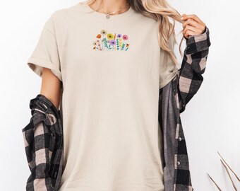 Wildflower Embroidered Tshirt Sweatshirt Floral Crewneck Embroidered, Tshirt Embroidered Gift for Her, Summer Shirt, Mother's Day Gift