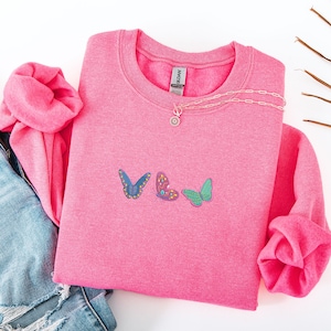 Embroidered butterfly Shirt Sweatshirt, Botanical Clothing, Spring Sweatshirt Embroidered, Gift for Her