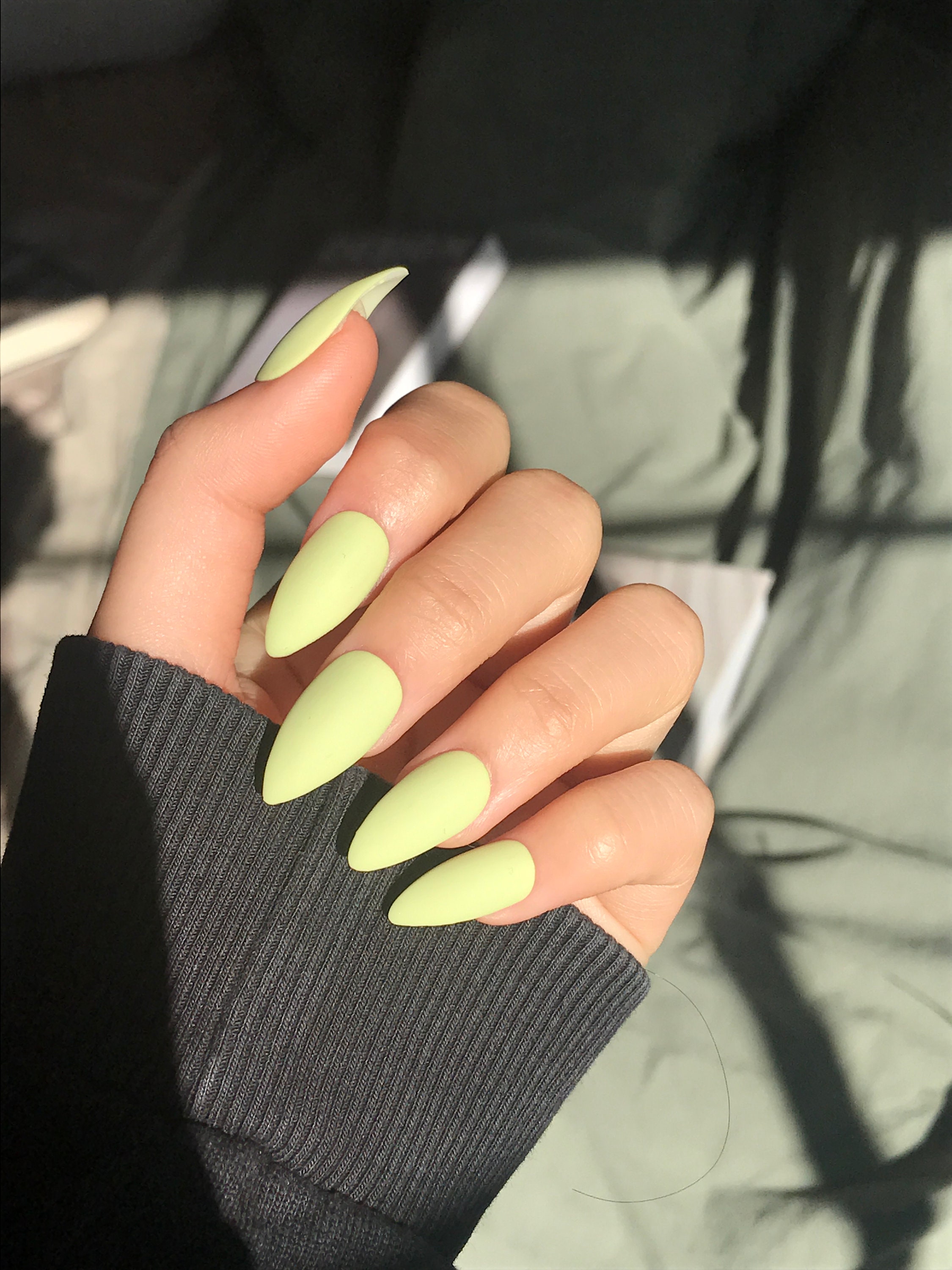 Pastel Lime Green Press On Nails / Uñas postizas / Uñas de gel Etsy