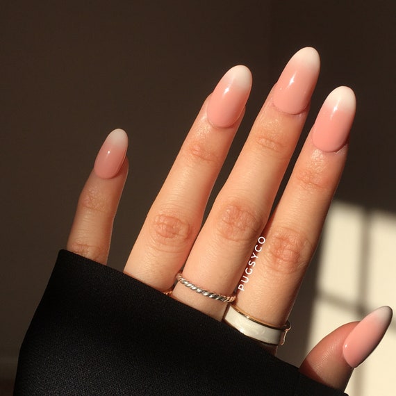 almond nails white