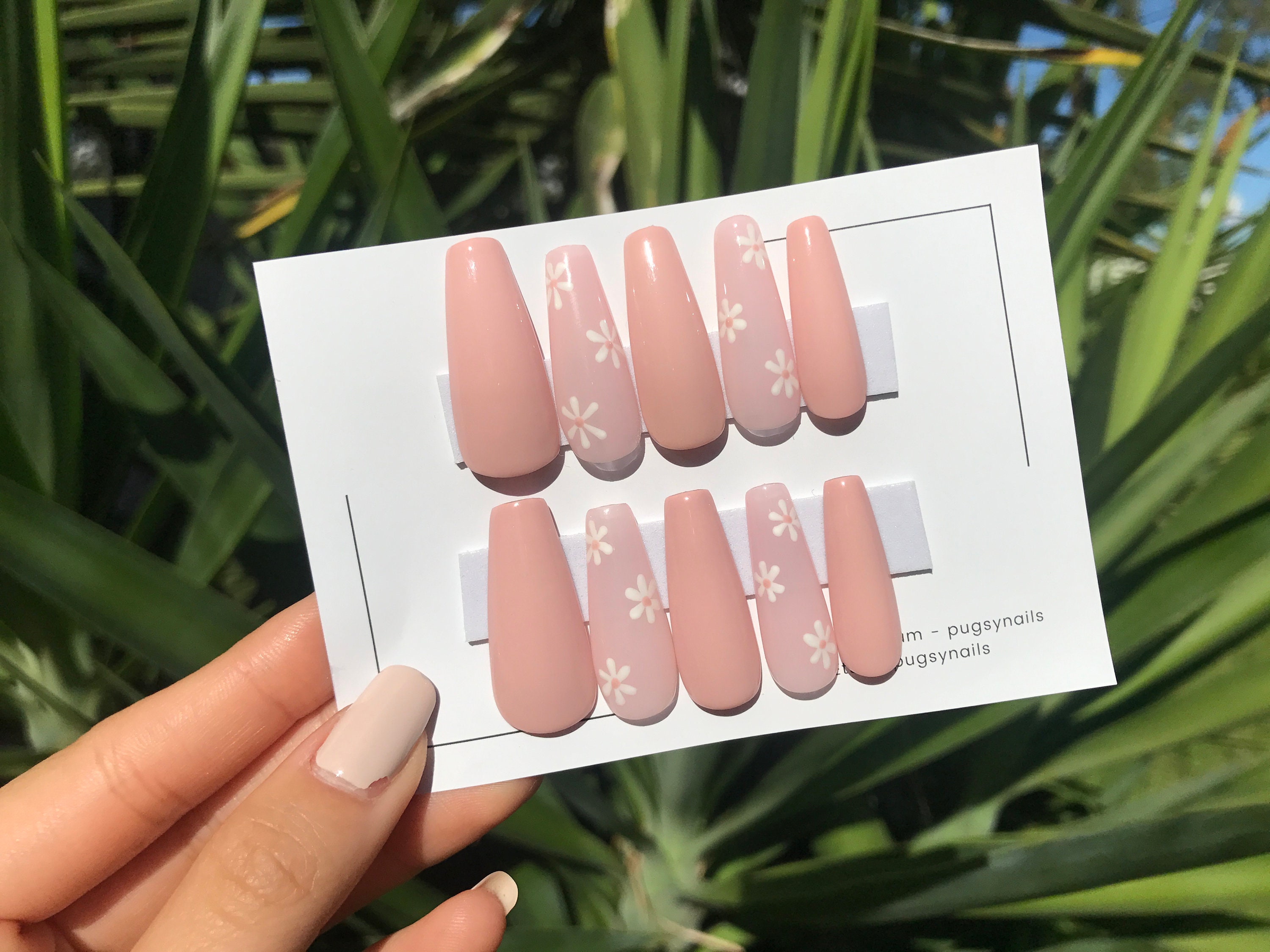 Pink and White Daisy Press on Nails False Nails Gel Nails - Etsy