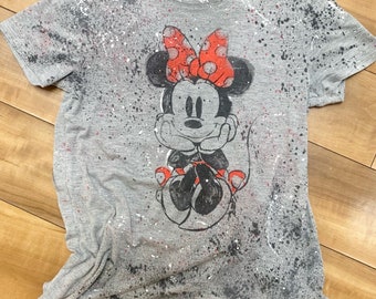 Minnie Mouse Vintage Inspired T-Shirt | Minnie Custom Designed Shirt | Custom Women’s Disney Shirt | Minnie Mouse Tee | Fabric Paint Tee