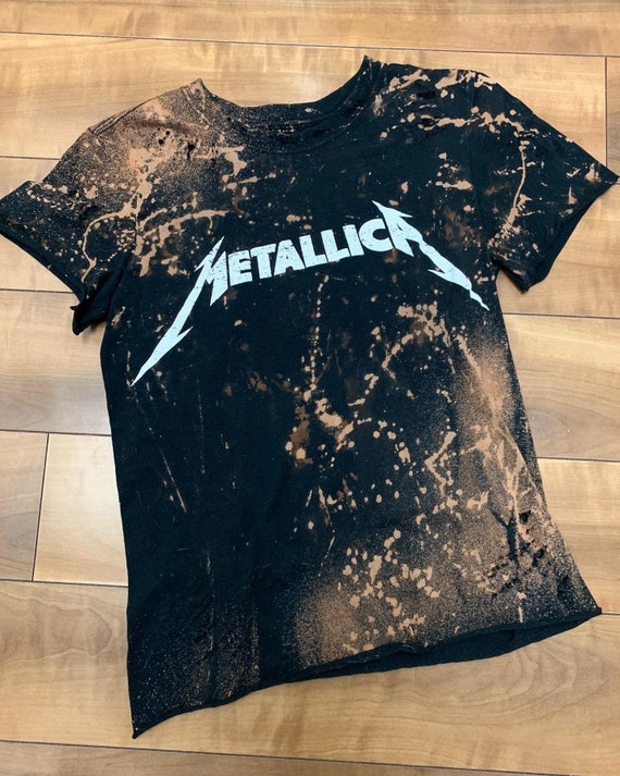 Metallica Unisex Shirt, Distressed Guitar Tee, Vintage Band Tee