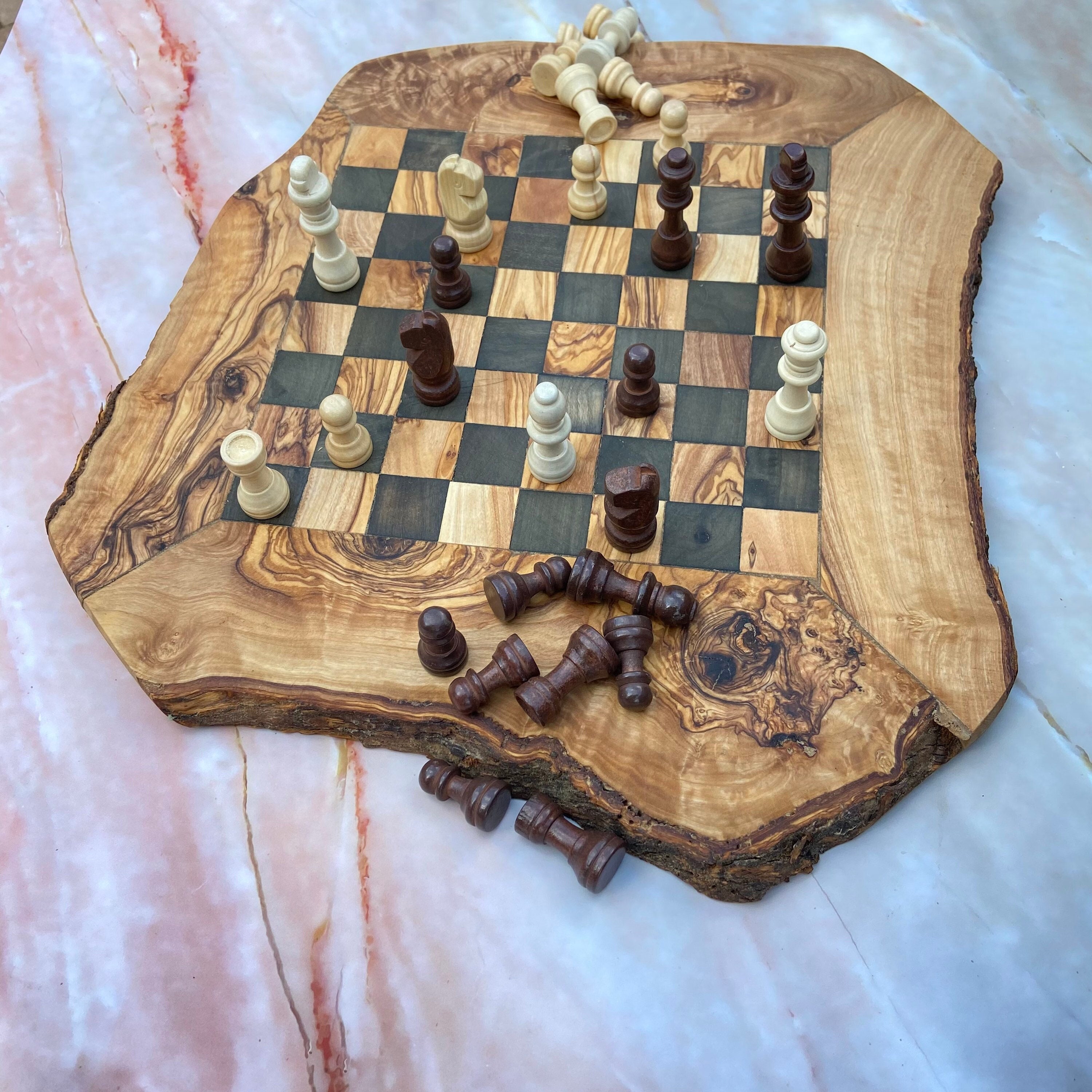 Handmade Olive Wood Chess Board - Wooden Chess Set with Hand Carved Chess  Pieces