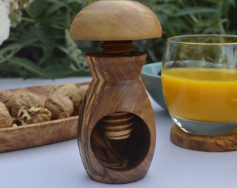 Casse-noisette fait main en bois d'olivier - Sculpté à la main par des artisans - Accessoires de cuisine - Remplissage de bas de Noël/ cadeau pour sapin - Appleyard & Crowe