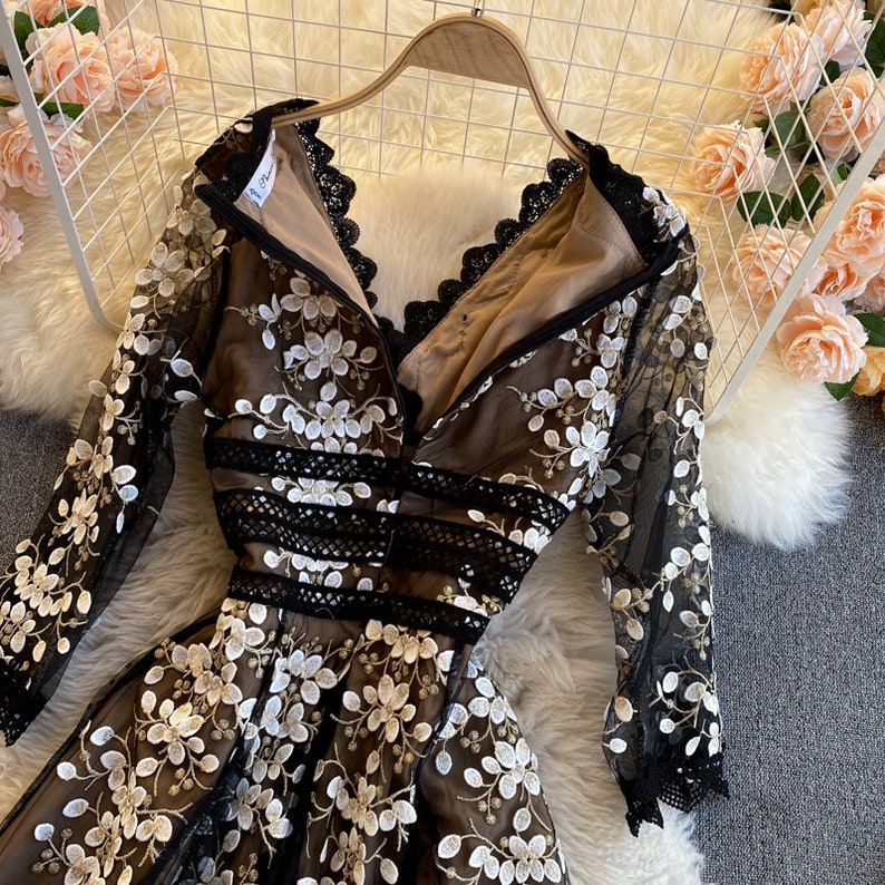 Embroidery Flower A-line Dress Retro V Neck Mesh Dress Elegant Vintage Embroidery Elegant Dress
