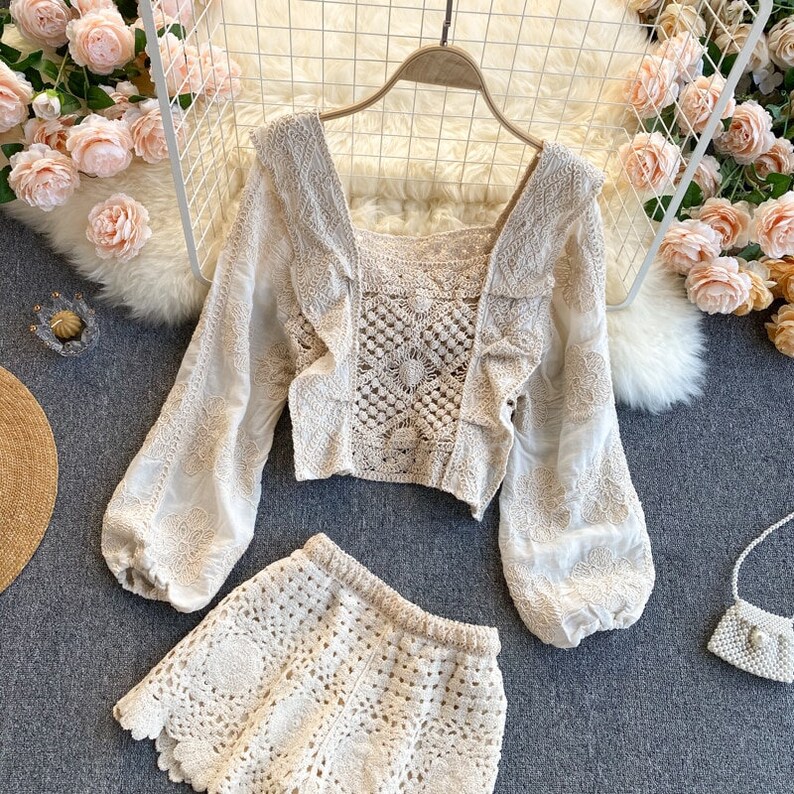 Cute Vintage Top and Shorts Retro Knit Handmade Crochet Set Blouse and Pants Boho Crochet Set Vintage Crop Top Hippie Top and Shorts