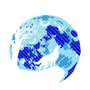 Puede incluir: Una ilustración azul y blanca de un lobo aullando a la luna con un árbol y murciélagos en el fondo.