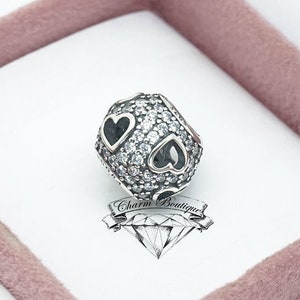 Pandora tumbling hearts charm on sale