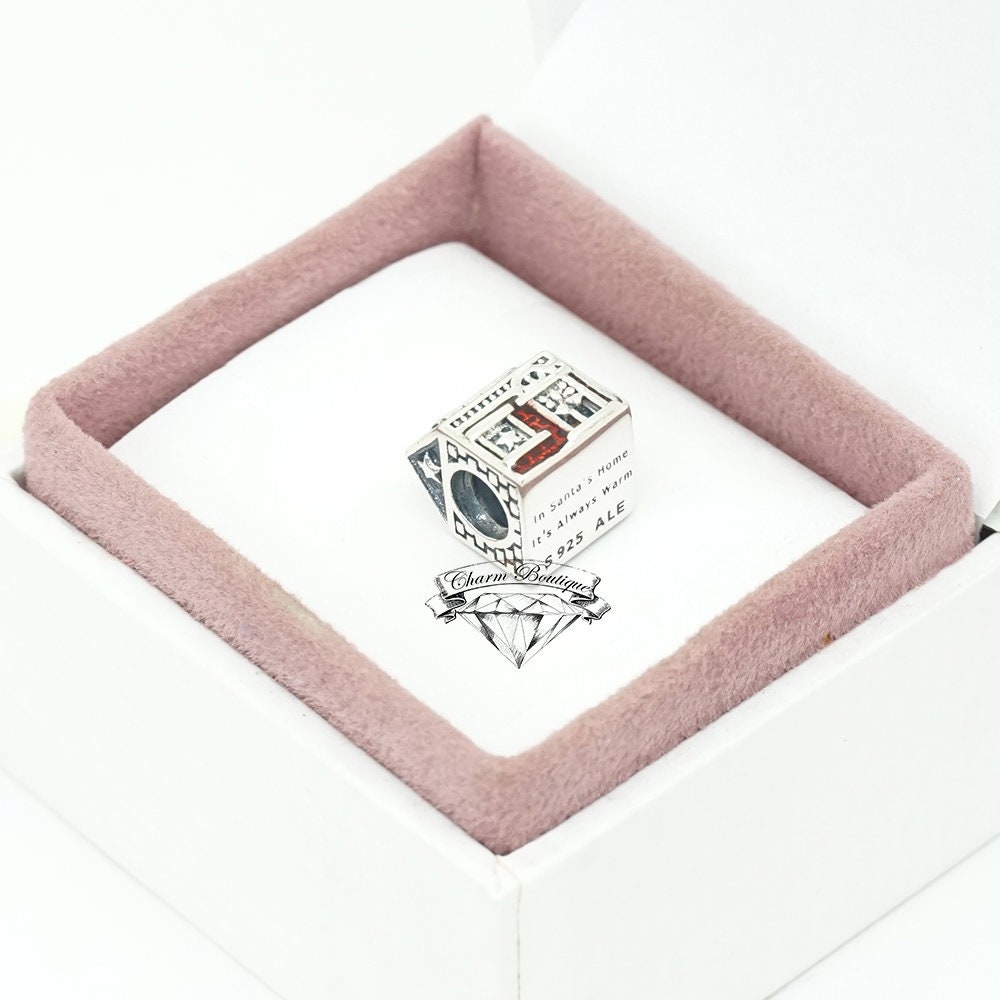 Pandora Christmas Santa's Home Charm, Family Holiday