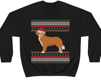 Könnte beinhalten: Schwarzer Weihnachtspullover mit rotem und weißem Muster. Ein brauner und weißer Hund mit einem Weihnachtsmann-Hut steht in der Mitte des Pullovers.