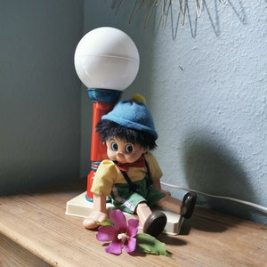 Adorable lampe vintage rare PINOCCHIO Disney,  design Dalber 1980, chambre enfant, Pinocchio lamp for children&#39;s room, made in Spain