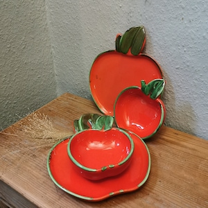 GALLO service Henkel style red apple Hand-painted 1970 vintage ceramic breakfast, Apple-shapped breakfast service hand painted
