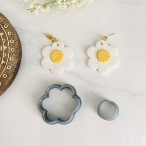 Daisy Flower Clay Cutter Set: Polymer Clay Earring Pendant (36mm)