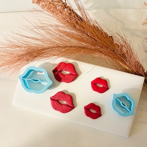 Ensemble d'emporte-pièces en forme de lèvres en pâte polymère : petite et grande taille