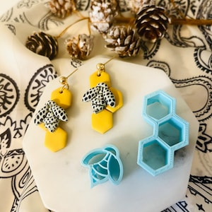 Polymer Clay Cutter Set, Bee and Honeycomb, Bee Shape, Hexagonal Shape, Honey Bee, Clay Mold, Cookie Cutter,  Polymer Clay Earring Supplies