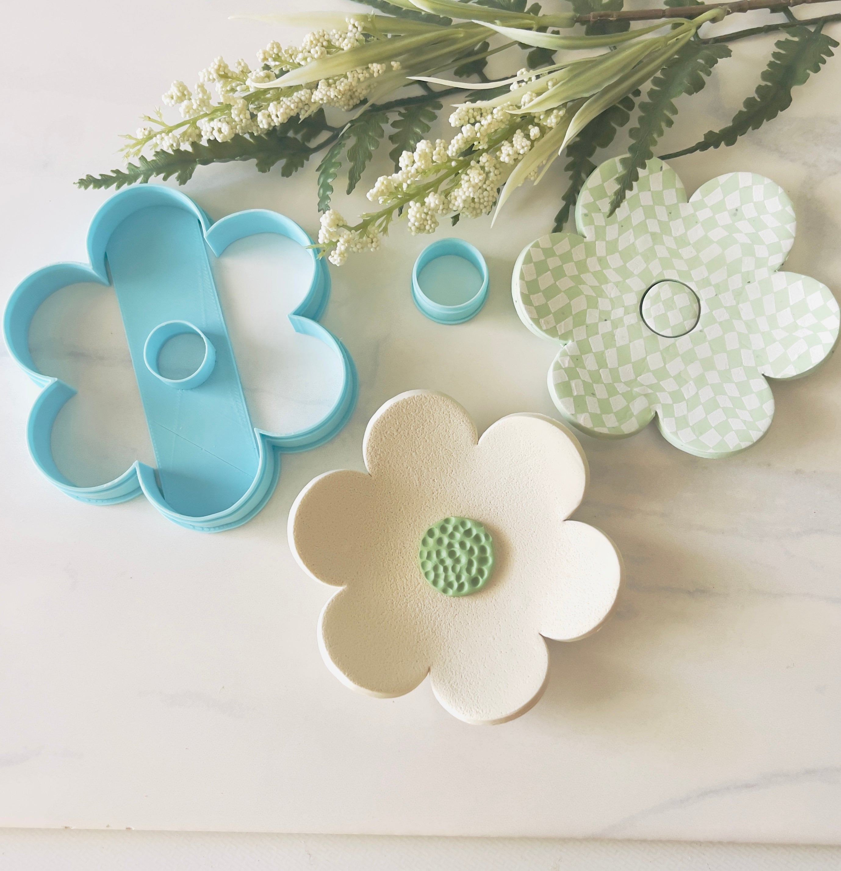 Daisy Flower Trinket Dish Cutter: Polymer Clay & Cookie Cutter (100mm)