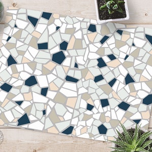 Pastel Mosaic #1 - Prostokątna mata winylowa - Granatowy, Beżowy, Motley, Estetyczna wykładzina podłogowa z linoleum, Wystrój domu, Dywan z linoleum, Nowoczesny wystrój podłogi