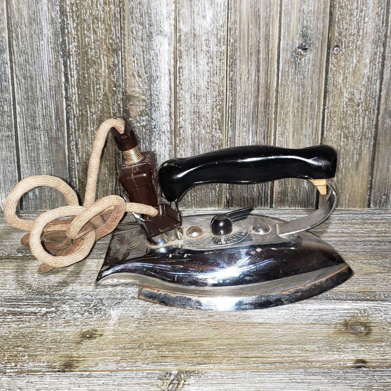 Circa 1940s Vintage Electric Iron with Cord Still WORKS Etsy