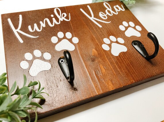 Personalized dog leash holder 2 dogs