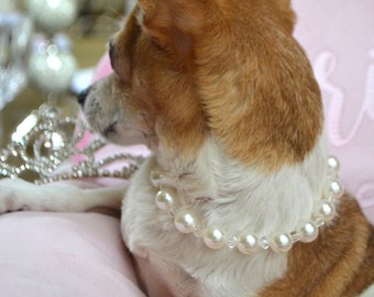 Pearl & Crystal Dog Collar, Christmas Gift, Pet Pearl Collar, Pet Jewelry, Bridesmaid Pet Necklace, Birthday Gift Dogs, ID Tag, Dog Collar