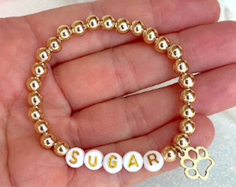 Personligt armband med husdjurstassar i 18 karat guld, armband med personligt namn, present till hundmamma och djurälskare, smycken som minnesmärke för husdjur