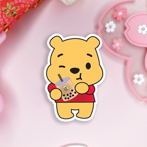 Honey Boba / Bubble Tea Winnie the Pooh Bear / Pegatina de vinilo de papel / Pegatina de computadora portátil / Linda pegatina