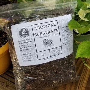 Tropical Reptile Soil, for Herps and Plants that Love Humid Environments, well Daining but Moisture Retaining Bioactive Substrate