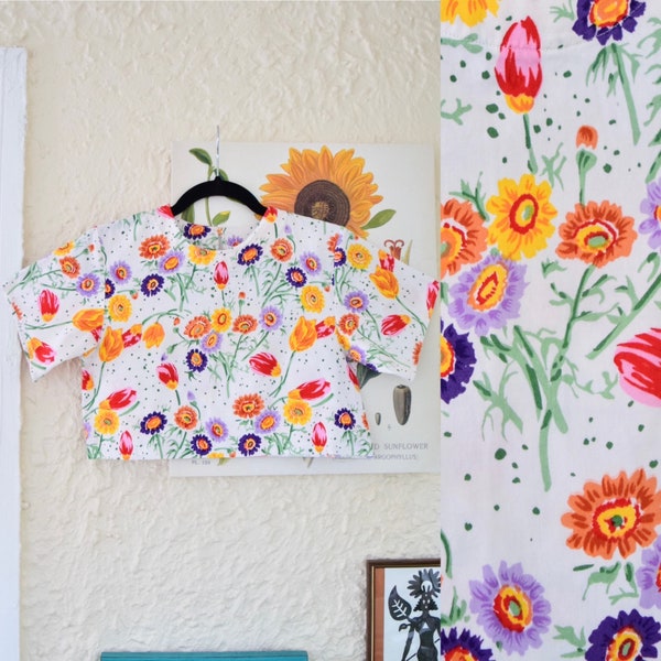 Vintage Floral Crop Top main image 0