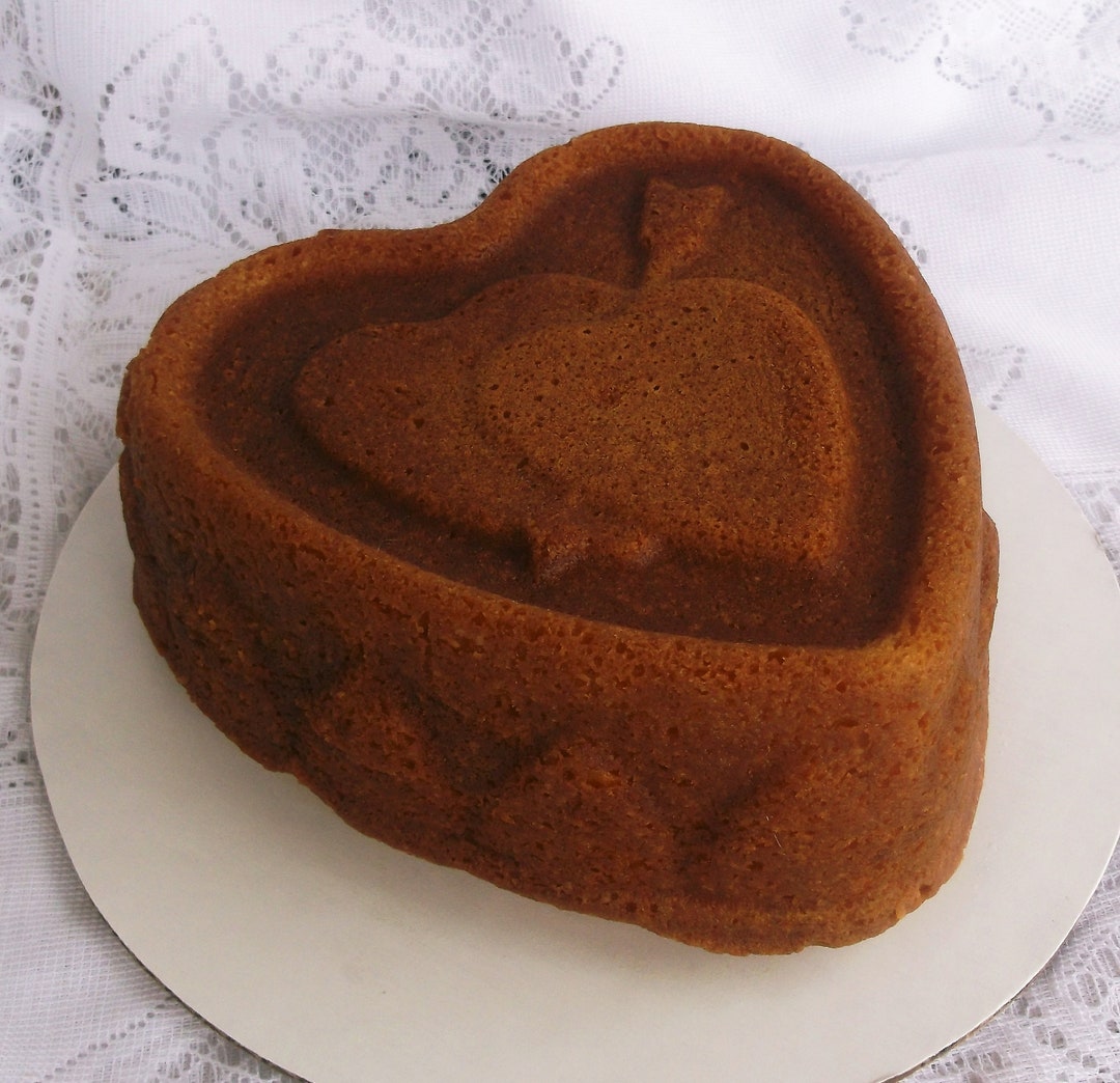 Captain Rum Cake Spiced Rum Soaked Butter Cake Chocolate