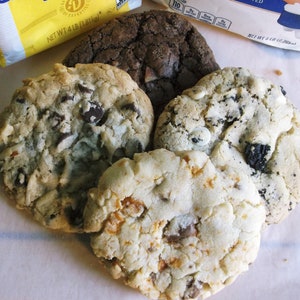 4 Dozen Cookies - Variety Box - Bulk - Gift - Chocolate Chip - Snickerdoodle - Butterfinger -Almond Joy - Molasses - Peanut Butter - Oreo